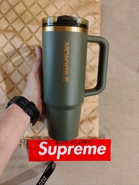 Stanley Limited Edition Cypress 30oz Protour BNWT - In Hand Ships Fast